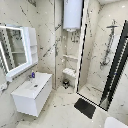 Nelly Seafront Apartment *